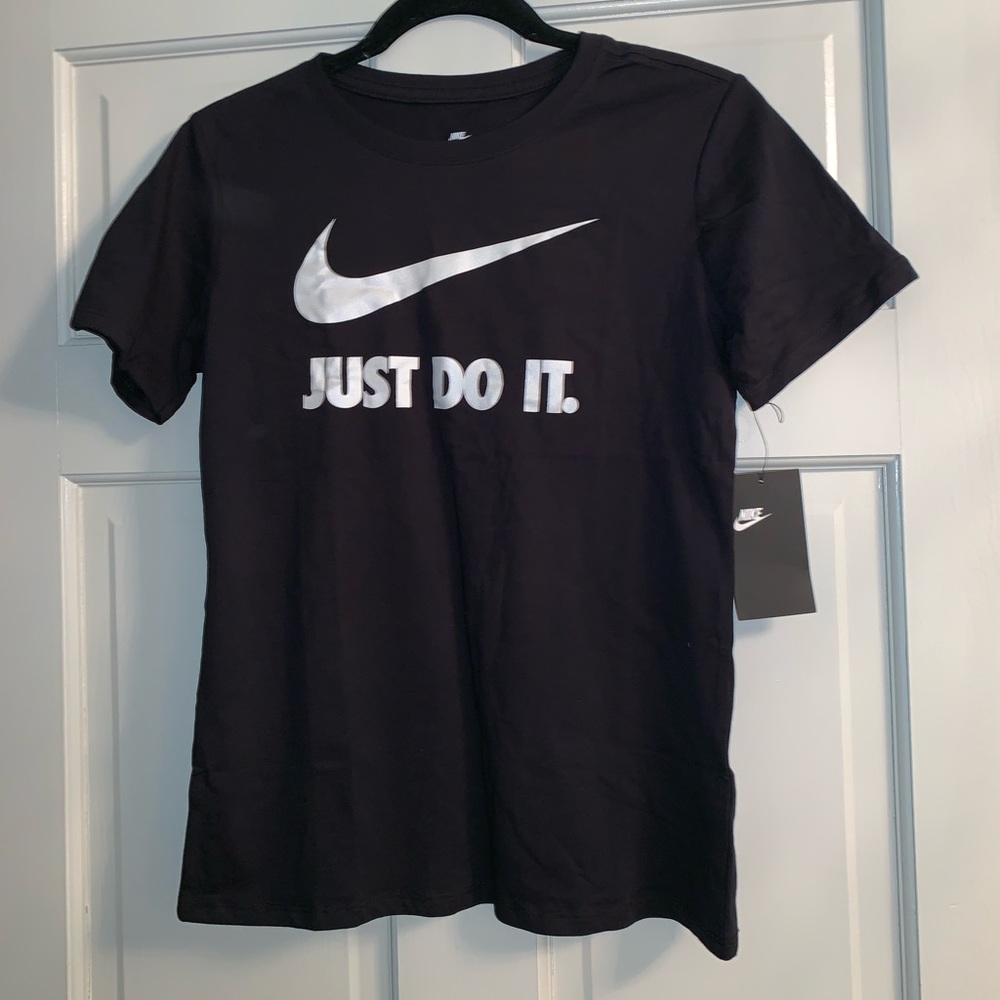 The Nike Tee - Black (with tags)